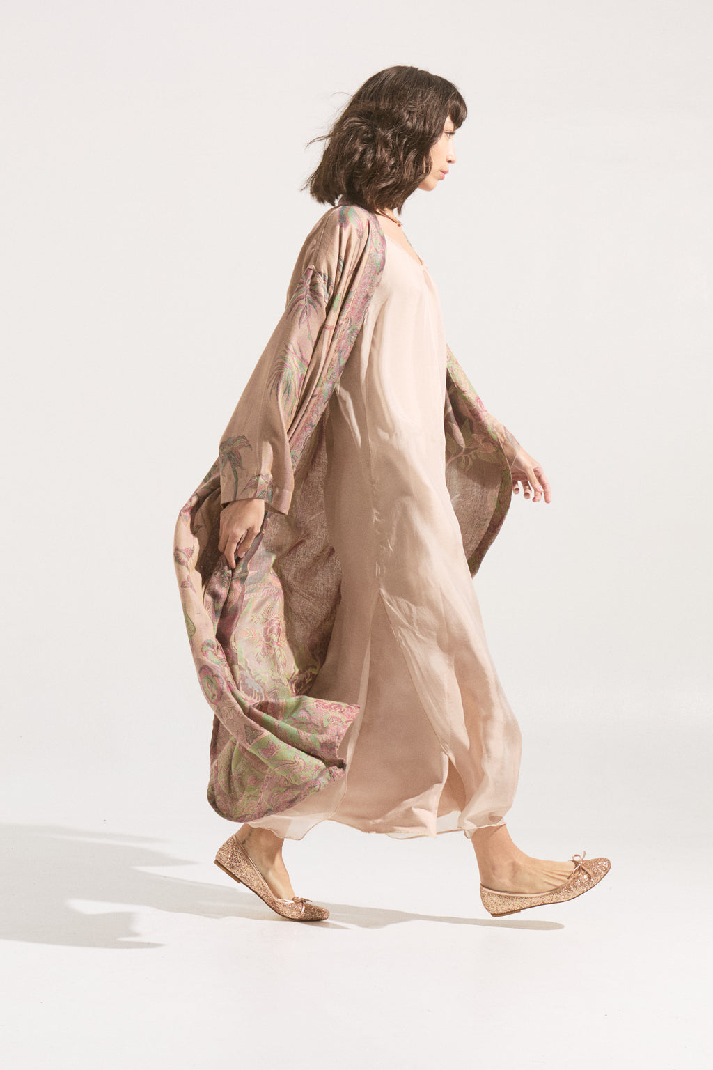 Kimono Largo Sakura – Cashmere & Seda Estampado