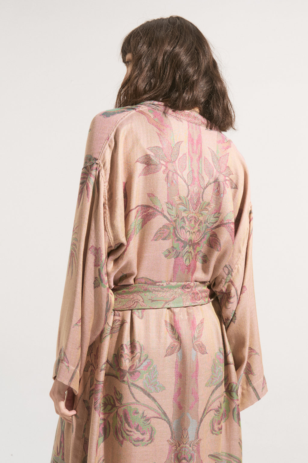 Kimono Largo Sakura – Cashmere & Seda Estampado