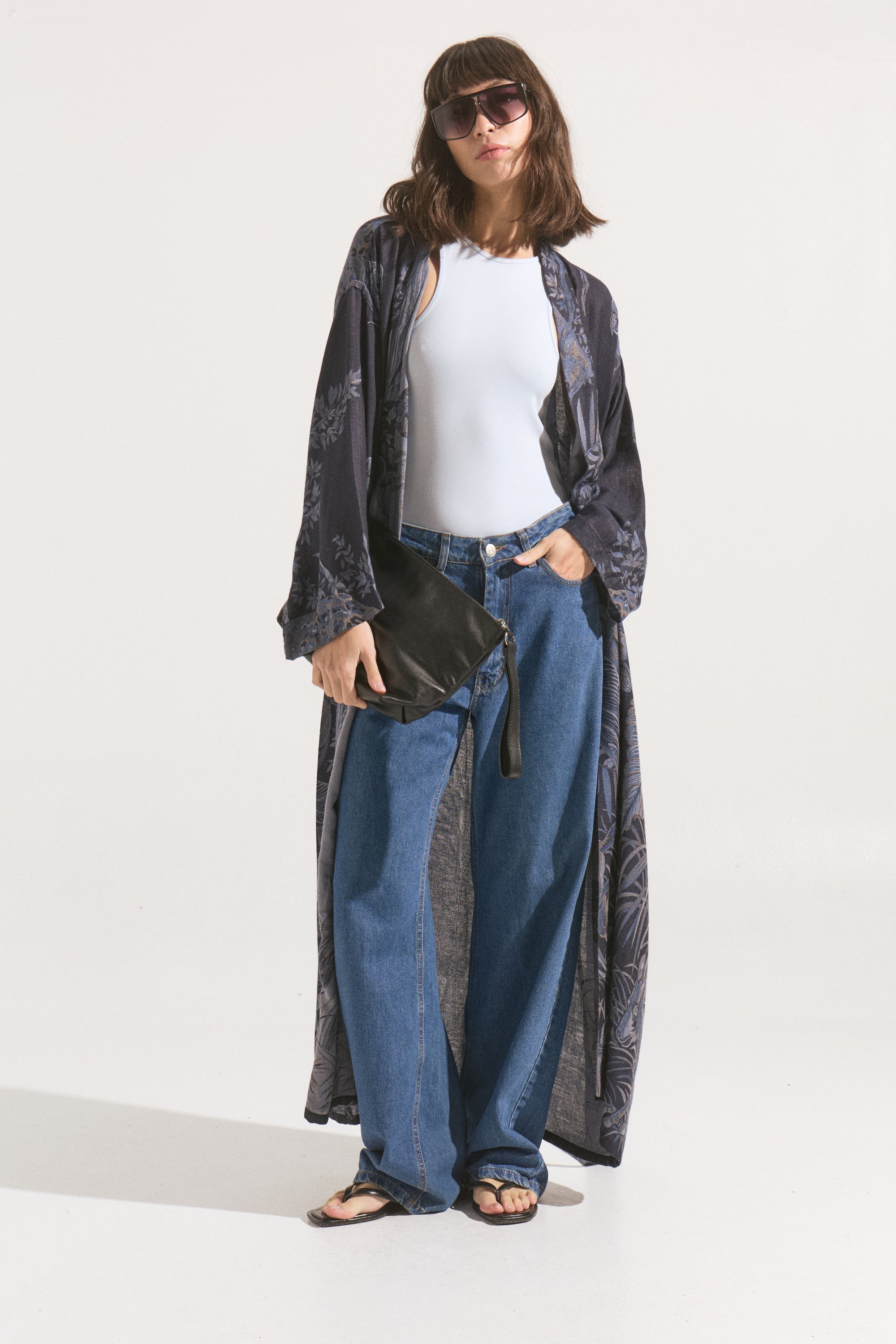 Kimono Largo Midnight Garden – Cashmere & Seda Estampado