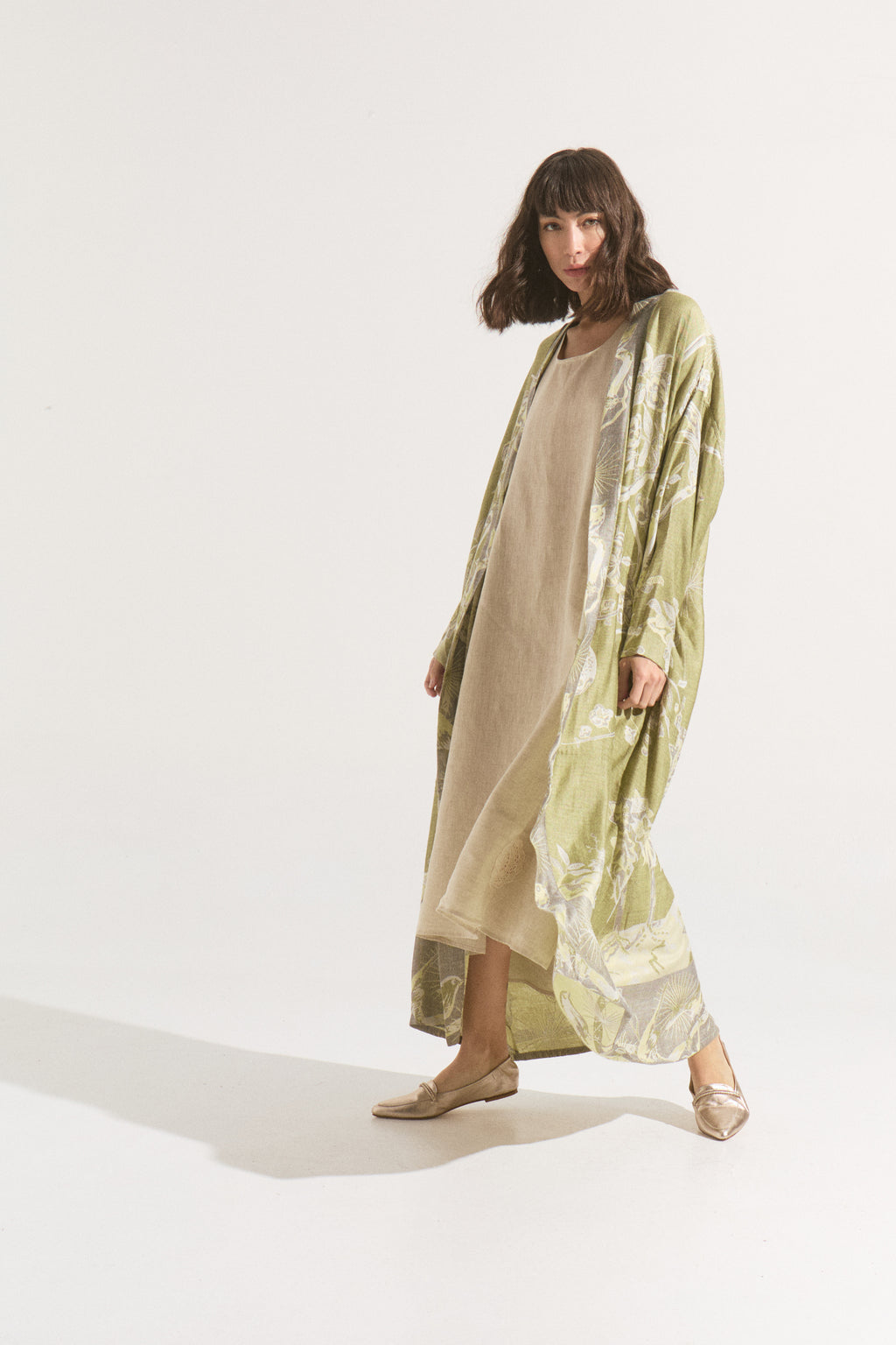 Kimono Largo Olive Serenity – Cashmere & Seda Estampado