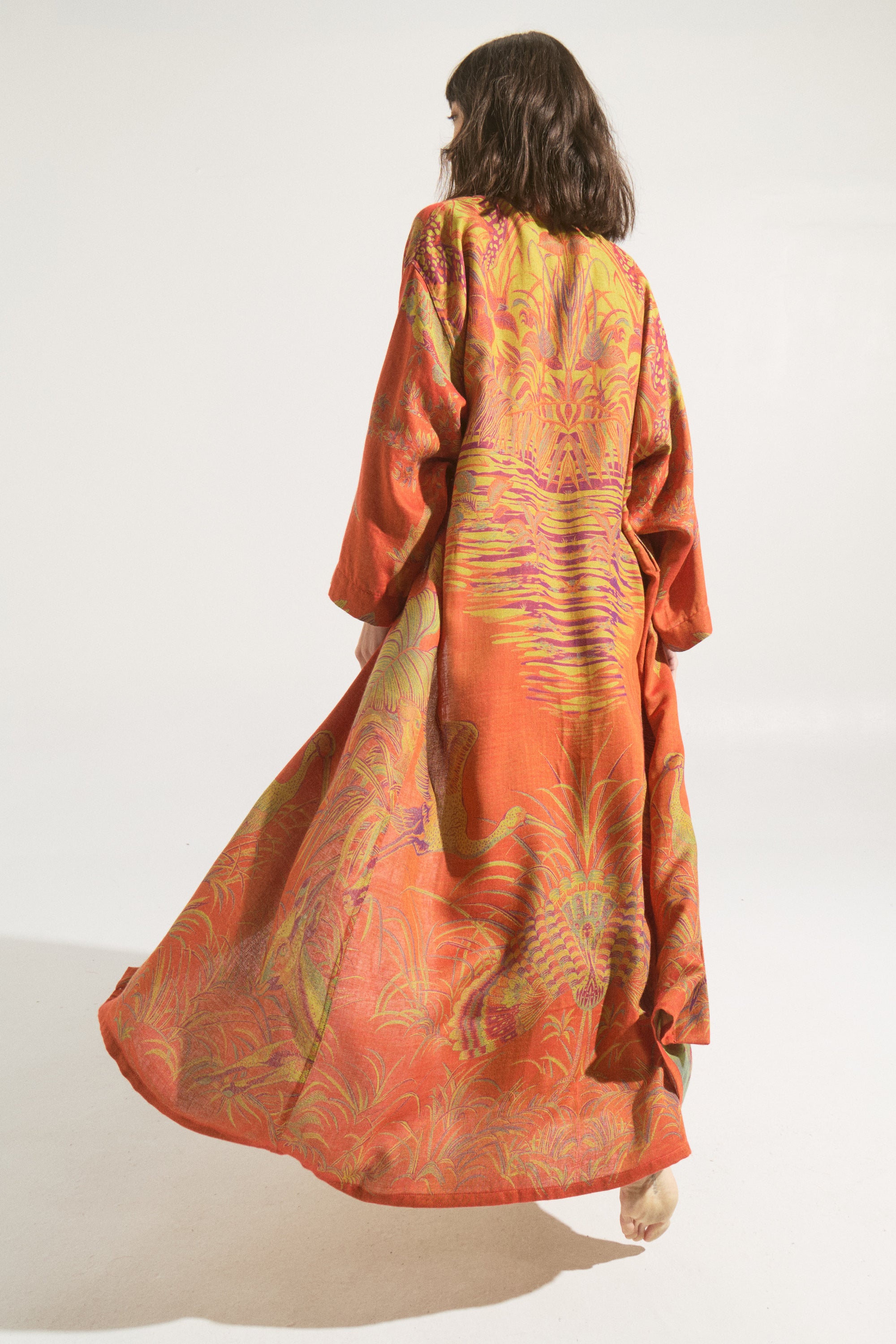 Kimono Largo Sunset Crane – Cashmere & Seda Estampado