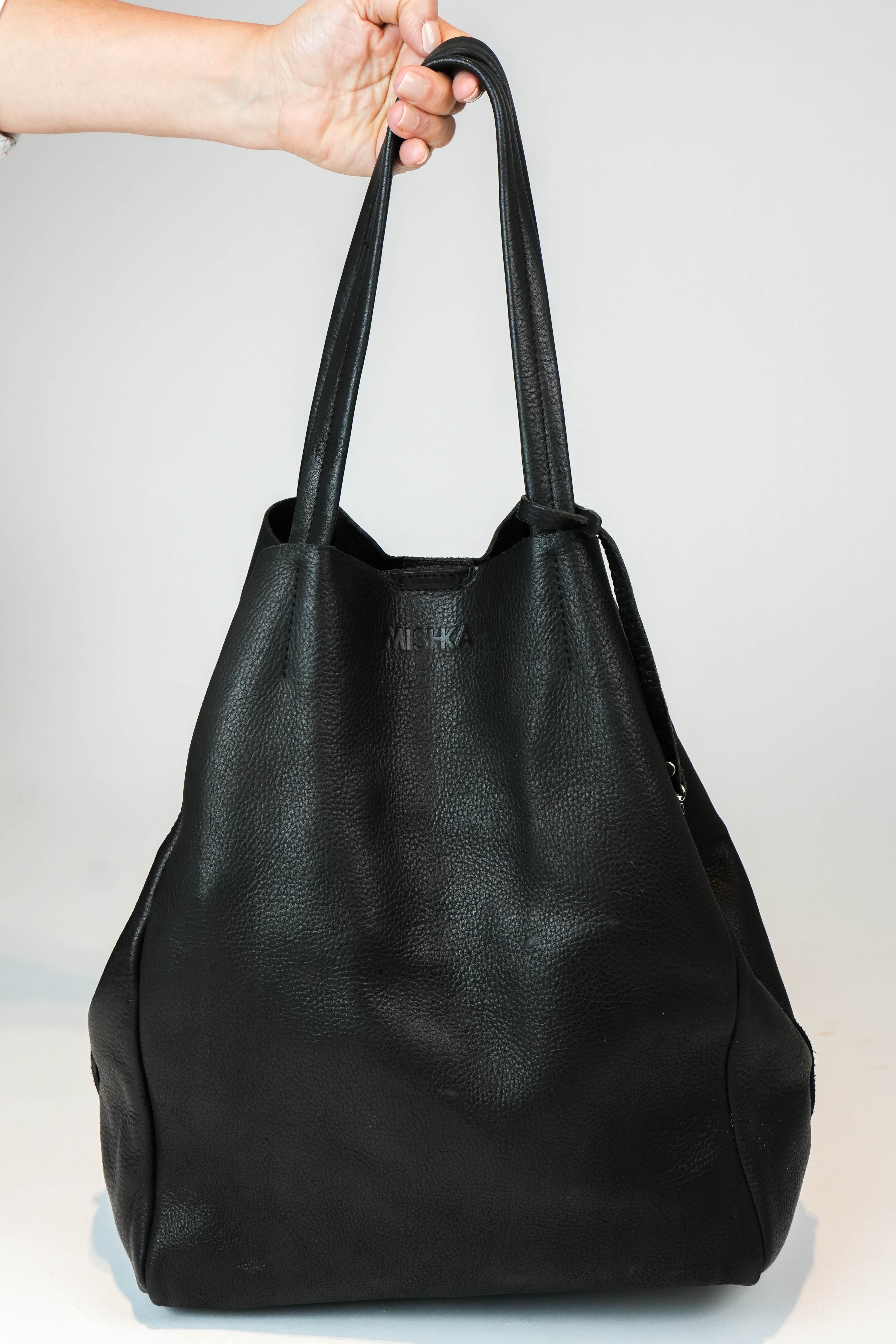 Tote Mishka Soft – Cuero Negro
