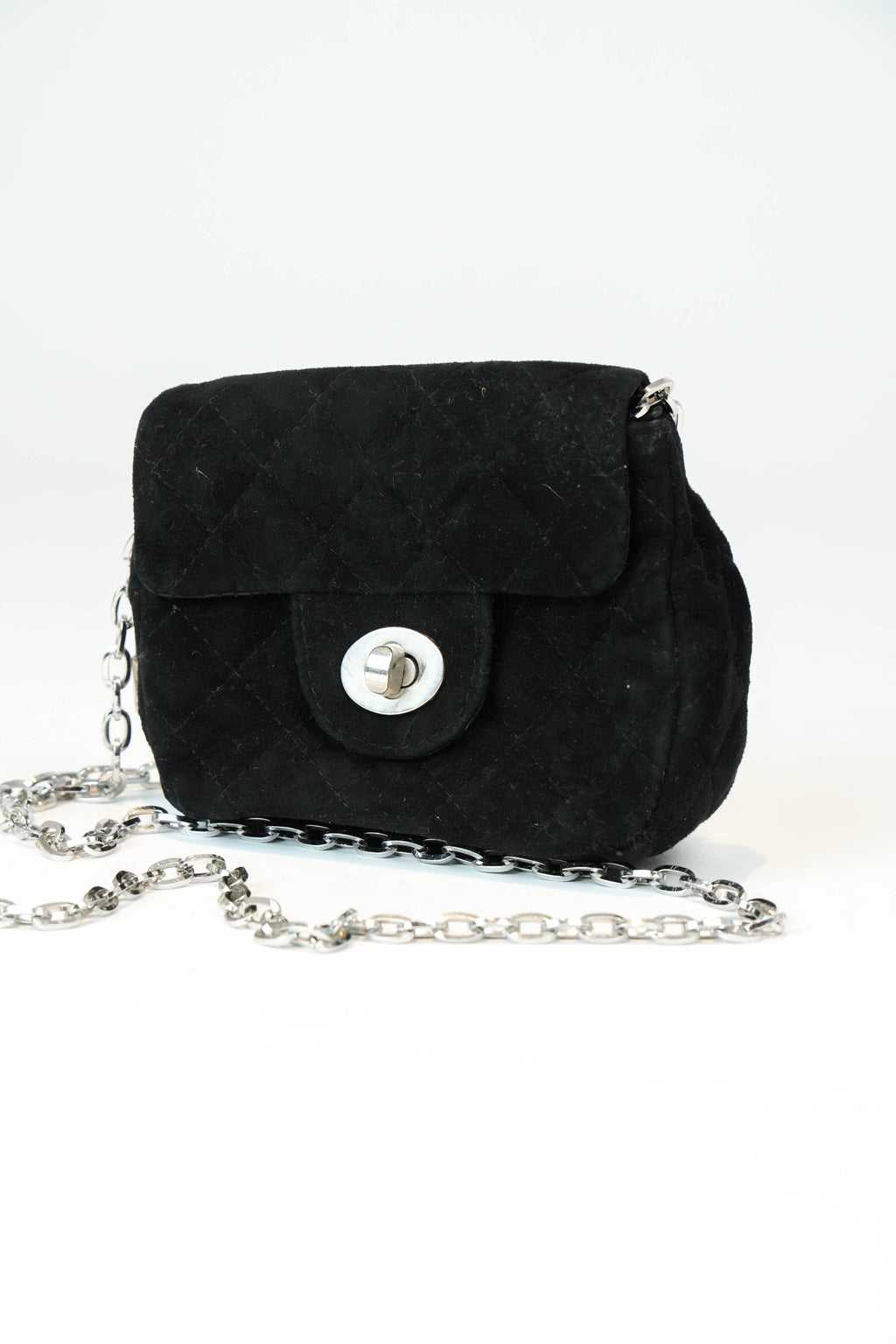 Clutch Prüne Mini Matelassé – Gamuza Negra