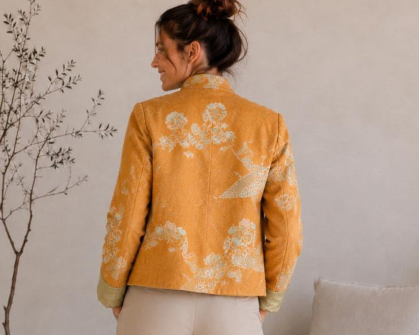 Chaqueta Áurea de Cashmere & Seda
